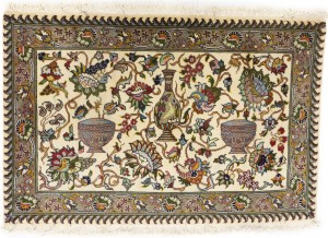 Vintage Cream Traditional Floral 2X3 Kashan Persian Rug