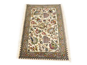 Vintage Cream Traditional Floral 2X3 Kashan Persian Rug