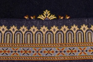Vintage Dark Navy Classic 2'5X3'3 Kashan Persian Rug