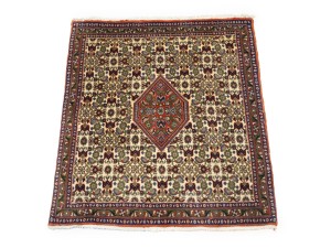 Vintage Cream Floral Tribal 2'5X2'9 Bidjar Persian Rug