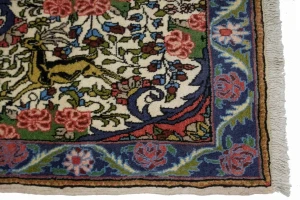 Cream Floral Pictorial 2'6X4 Bidjar Halvaei Persian Rug