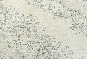 Antique Muted Cream Floral 9X13 Distressed Vintage Oriental Rug