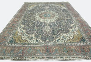 Antique Muted Plum Floral 10X13 Distressed Vintage Oriental Rug
