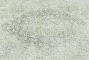 Antique Muted Beige Floral 9'5X12'5 Distressed Vintage Oriental Rug