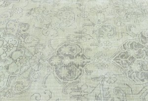 Antique Muted Beige Floral 9'5X12'5 Distressed Vintage Oriental Rug