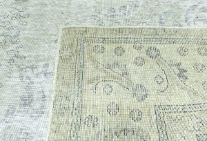 Antique Muted Beige Floral 9'4X12'6 Distressed Vintage Oriental Rug