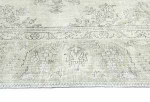 Antique Muted Beige Floral 9X11'5 Distressed Vintage Oriental Rug