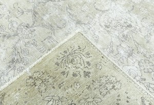Antique Muted Beige Floral 9X11'5 Distressed Vintage Oriental Rug