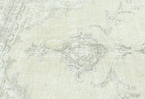 Antique Muted Beige Floral 9X12 Distressed Vintage Oriental Rug