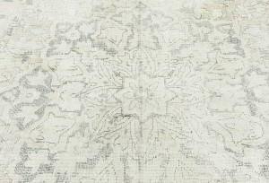 Antique Muted Beige Floral 7'4X10'6 Distressed Vintage Oriental Rug