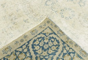 Antique Muted Beige Floral 7'7X10'4 Distressed Vintage Oriental Rug