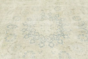 Antique Muted Beige Floral 7'7X10'4 Distressed Vintage Oriental Rug