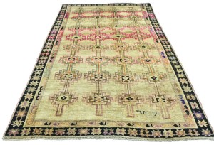 Antique Muted Beige Tribal 5X8 Distressed Vintage Oriental Rug