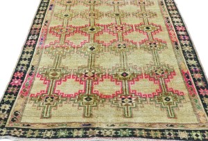 Antique Muted Beige Tribal 5X8 Distressed Vintage Oriental Rug
