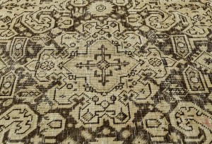 Muted Traditional Floral 6'5X9'3 Distressed Tabriz Persian Rug