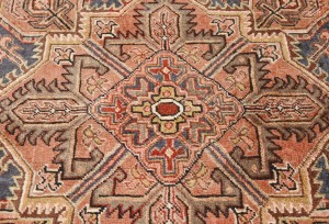 Vintage Rusty Red Geometric 7X9 Heriz Persian Rug