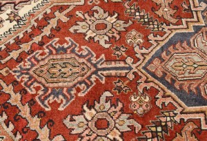 Vintage Rusty Red Geometric 7X9 Heriz Persian Rug