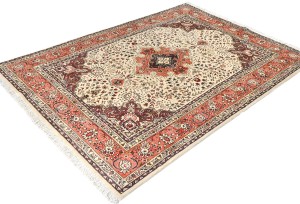 Vintage Cream Traditional 5X7 Tabriz Persian Rug