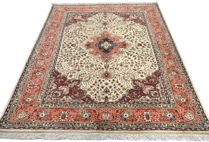 Vintage Cream Traditional 5X7 Tabriz Persian Rug