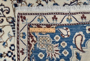 Semi Antique Floral Classic 2'8X4'2 Nain Persian Rug