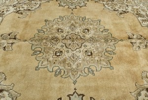 Semi Antique Muted Floral 7X10 Distressed Vintage Oriental Rug