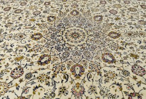 Vintage Cream Traditional 10X13 Kashan Persian Rug