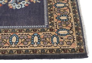 Vintage Plum Floral 3X5 Shahreza Persian Rug