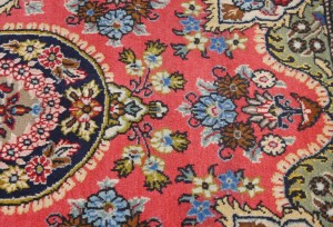 Vintage Classic Traditional 2'4X3'5 Kashan Persian Rug