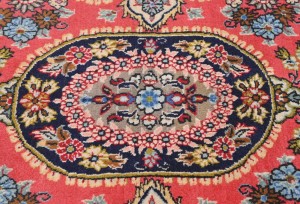 Vintage Classic Traditional 2'4X3'5 Kashan Persian Rug