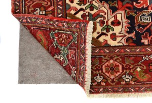Vintage Traditional Geometric 7X10 Heriz Persian Rug
