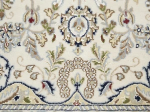 Cream Floral Classic 6X6 Indo-Nain Oriental Square Rug