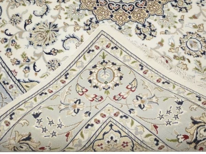 Cream Floral Classic 6X6 Indo-Nain Oriental Square Rug
