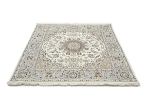 Cream Floral Classic 6X6 Indo-Nain Oriental Square Rug