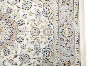 Cream Floral Classic 6X6 Indo-Nain Oriental Square Rug