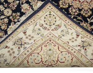 Black Floral Traditional 5X8 Indo-Nain Oriental Rug