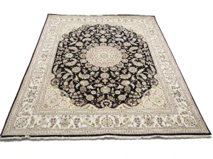 Black Floral Traditional 8X10 Indo-Nain Oriental Rug