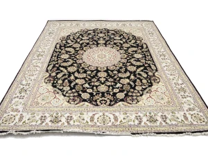 Black Floral Traditional 8X10 Indo-Nain Oriental Rug