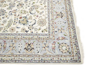 Cream Floral 8X10 Indo-Nain Oriental Rug