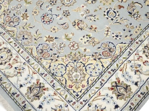 Light Blue Floral 5X7 Indo-Nain Oriental Rug