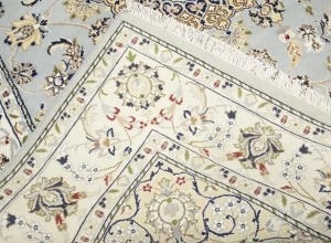 Light Blue Floral 5X7 Indo-Nain Oriental Rug