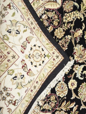 Black Floral Traditional 6X9 Indo-Nain Oriental Rug