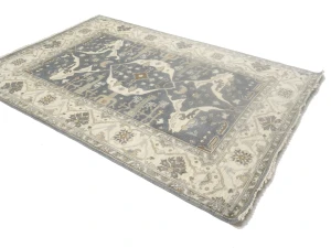 Gray Floral Traditional 6X9 Oushak Oriental Rug