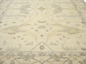Muted Beige Floral Transitional 10X14 Oushak Oriental Rug