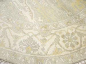 Muted Cream Floral Transitional 8X8 Oushak Oriental Round Rug