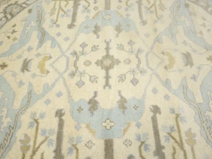 Muted Cream Floral Transitional 8X8 Oushak Oriental Round Rug