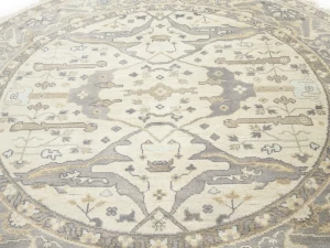 Muted Cream Floral Transitional 8X8 Oushak Oriental Round Rug