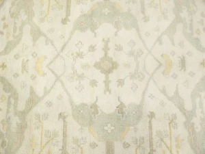 Muted Cream Floral Transitional 8X8 Oushak Oriental Round Rug