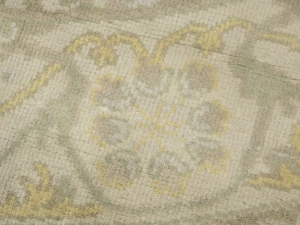 Muted Cream Floral Transitional 8X8 Oushak Oriental Round Rug