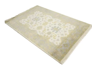 Muted Cream Floral 4X6 Oushak Chobi Oriental Rug