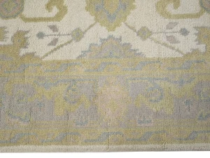 Muted Cream Floral 4X6 Oushak Chobi Oriental Rug